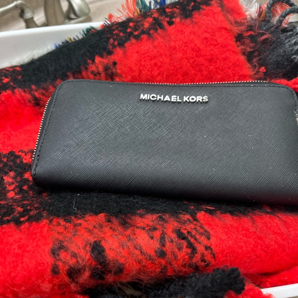 Wallet - Picture 4 of 4